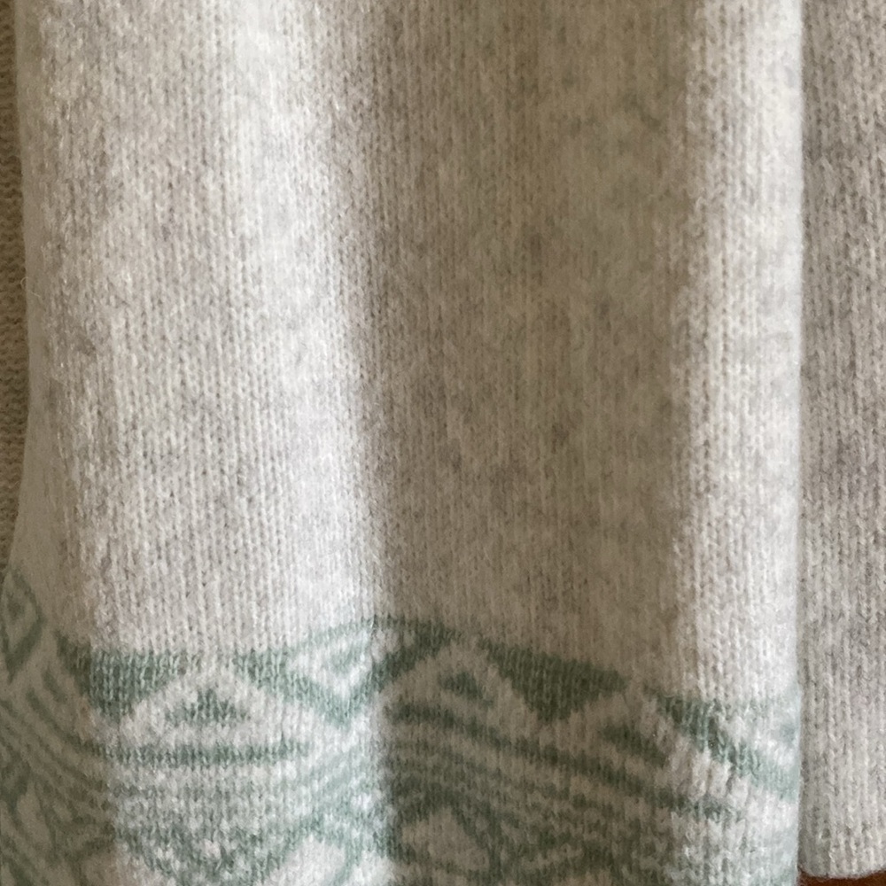 Cardigan - Picture 3 of 4